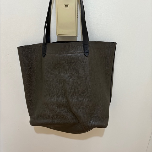 Madewell Gray Pebbled Leather TransportTote - Picture 2 of 9